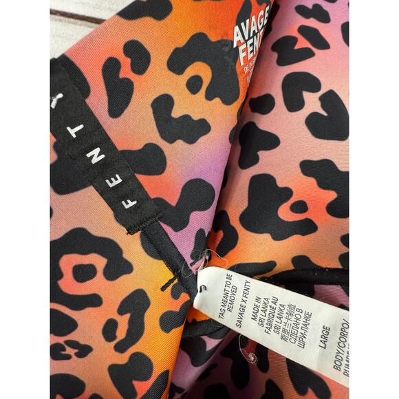 Savage X Fenty Animal‎ Print High Waisted Leggings Bright Colors Women's Large - Picture 8 of 8